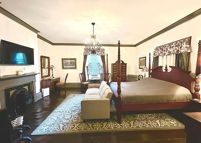 Belmont Inn