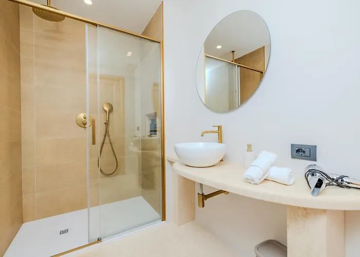 Antares Rooms And Suites