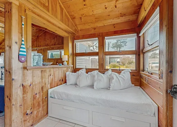 Glendon Beach Getaway