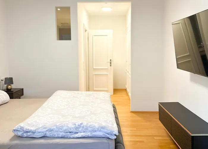 Exklusives Vollmoebliertes Apartment Im Herzen Von Bad Mergentheim