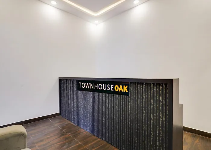 Townhouse Oak Xotel Near Silk Board Metro