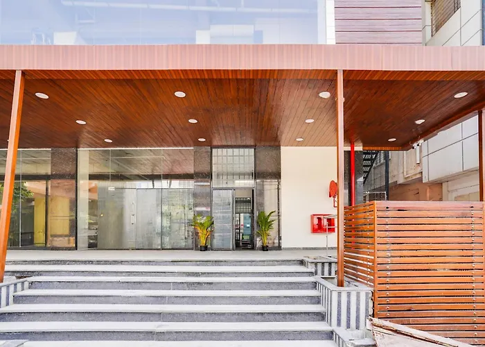 Townhouse Oak Xotel Near Silk Board Metro