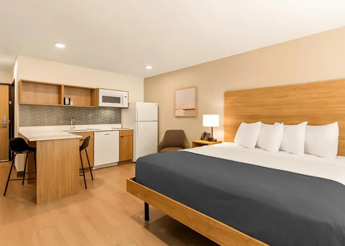 Livaway Suites Portland- Scarborough