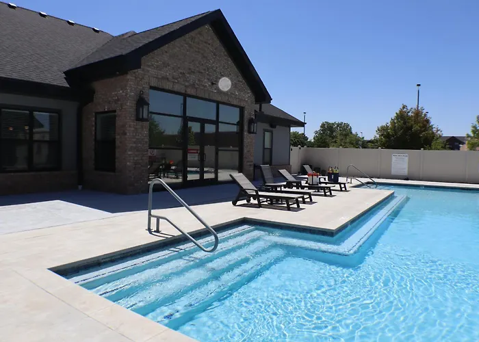 Pool150Mbps3 Smart Tv'Sparking King Bds