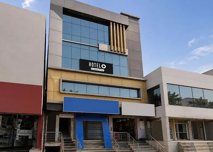 Hotel O Rajahmundry Central Railway Station Formerly Sanjeevi Residency