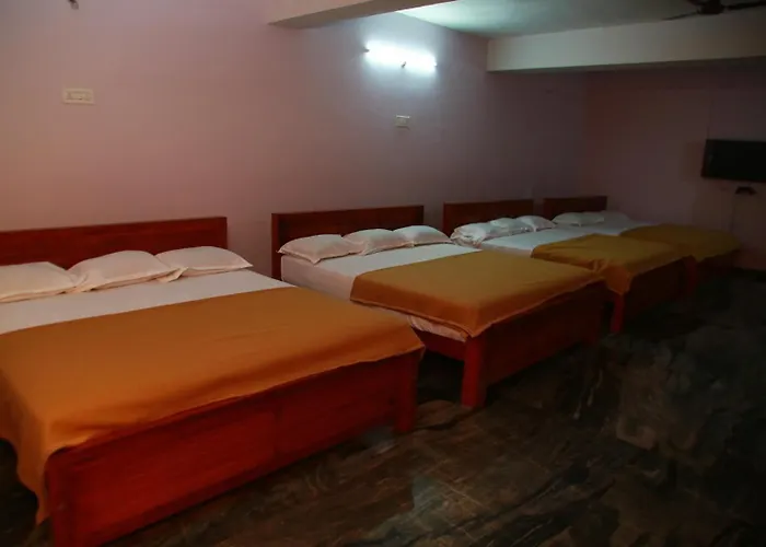 Sri Vinayaga Residency