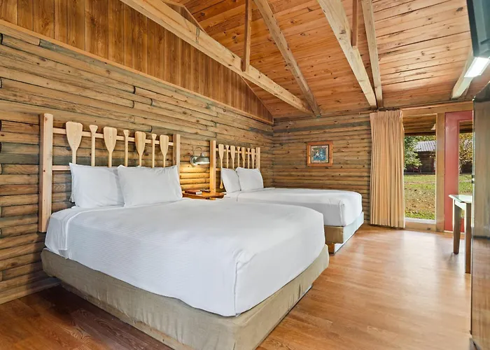 Lucky Trout Lodge