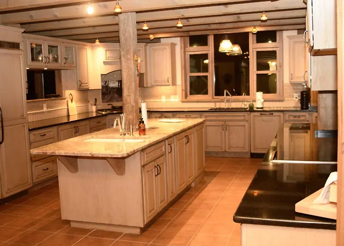 Moonrise Rest A Historic Mohawk Valley Retreat