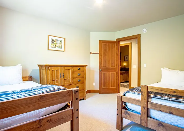 Creekside On Quigley - 3Bd Private Home On Trails + Hot Tub