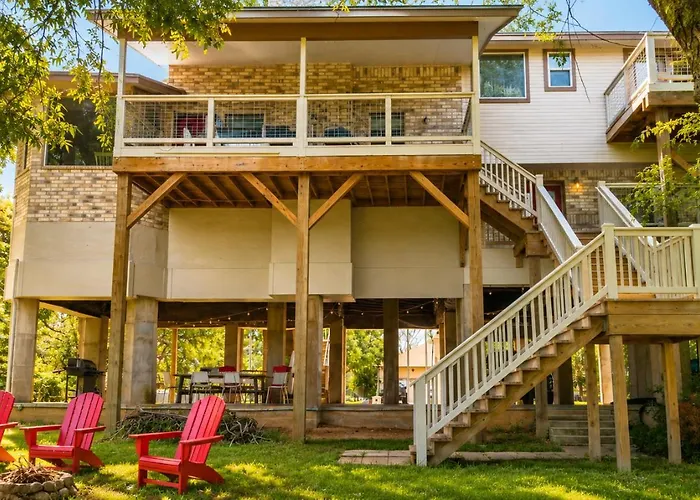 Riverfront Retreat W/ Wraparound Deck, Movie Room, Firepit