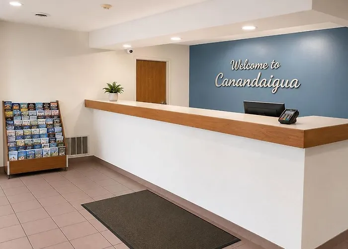 Super 8 By Wyndham Canandaigua