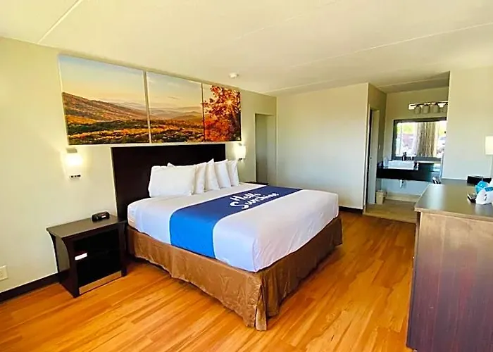 Days Inn By Wyndham Maysville Kentucky