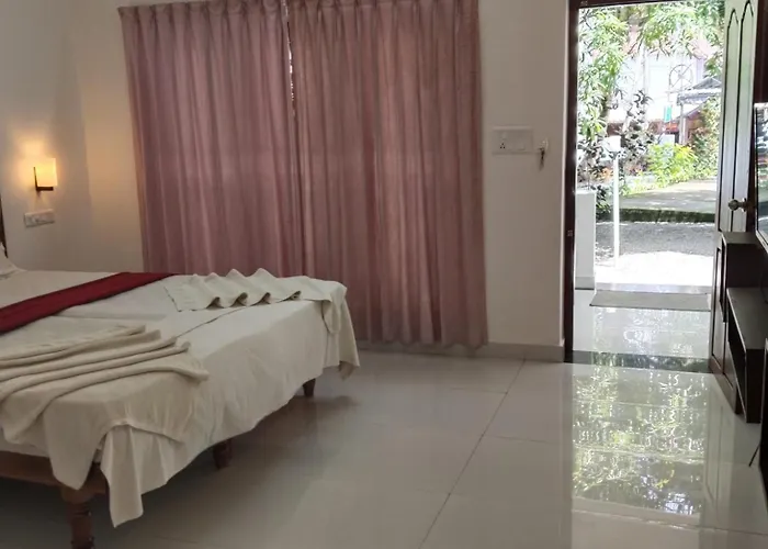 Hotel Neptune Kovalam