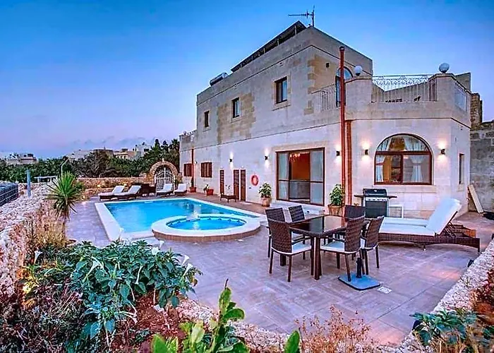 Country Views Villa Victoria