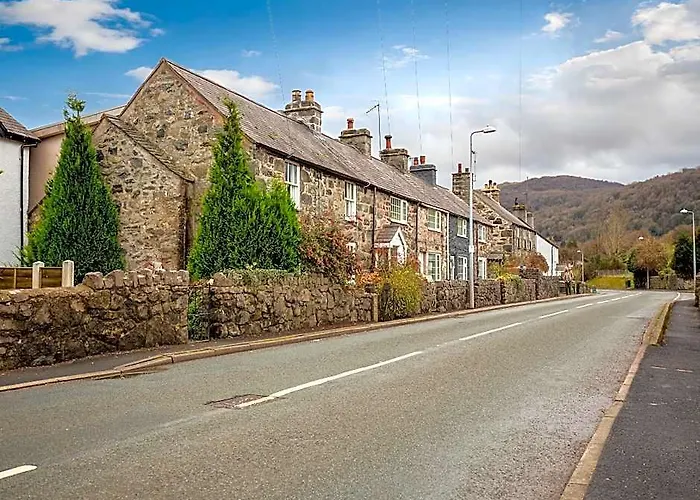 Conwyvalleylodge