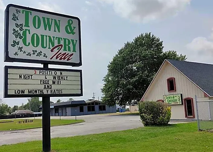 Town And Country Inn