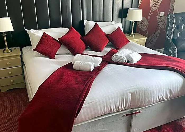 George Hotel