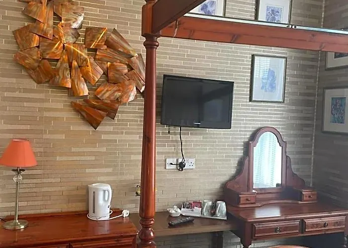 Riversvale Hotel
