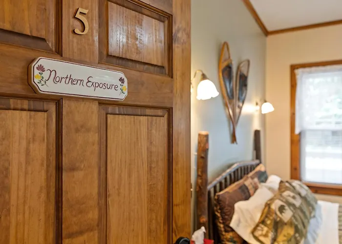 Rockwell Falls Inn And Wine Bar