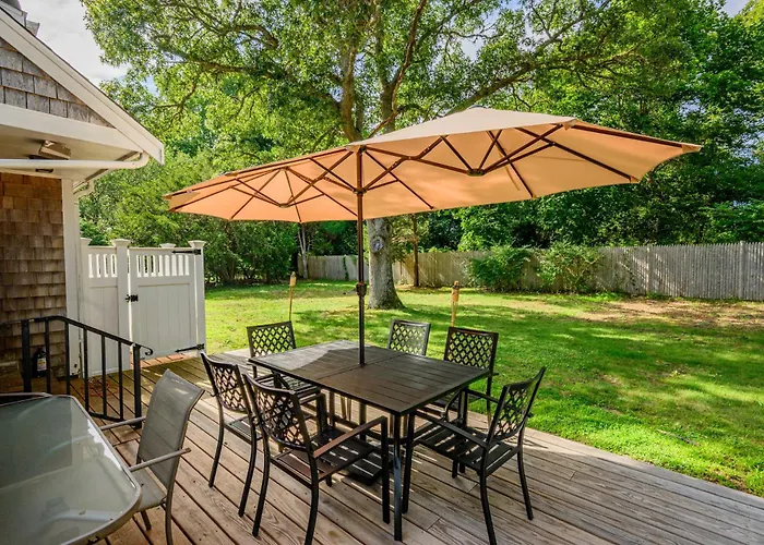 Family Pet-Friendly Cape Escape Near Beach