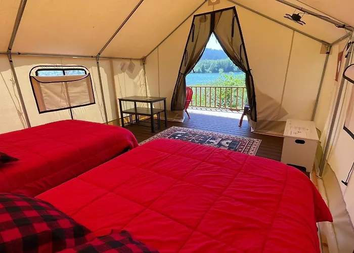 Ruby Glamping Tent - Tent Site #9