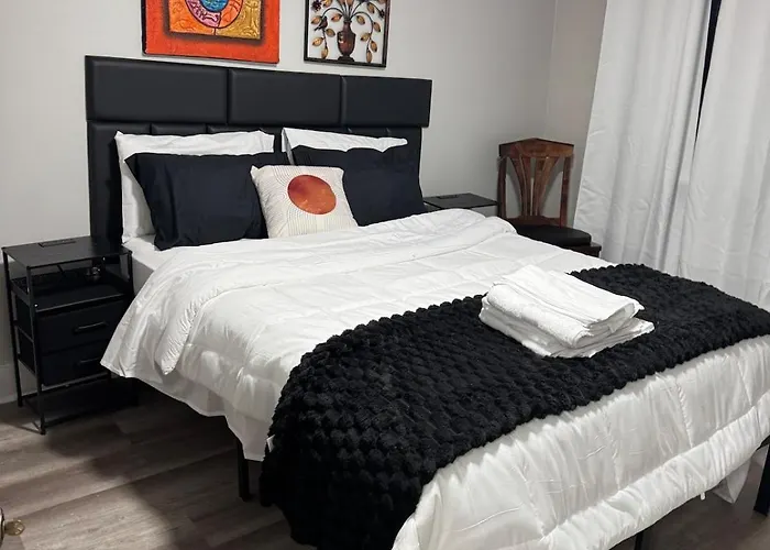 3Br Near Philadelphia 2 Car Parking Private Backyard