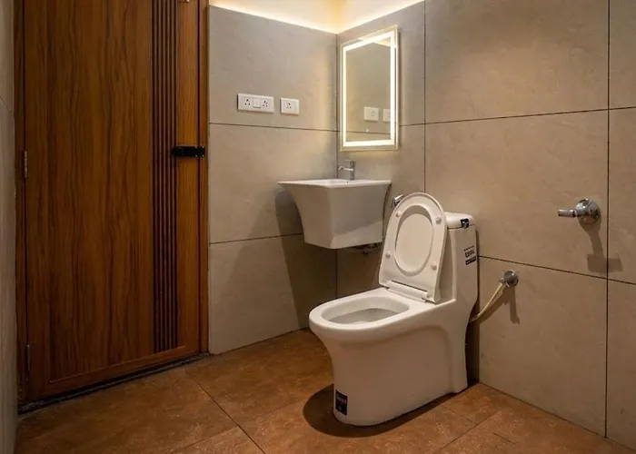 Hotel Vista By Booksy One Kollam Near Kollam Bypass