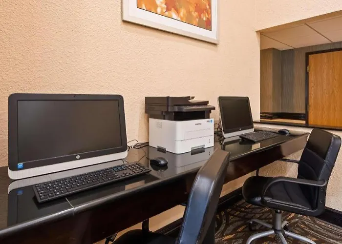 Best Western Plus Newark/Christiana Inn
