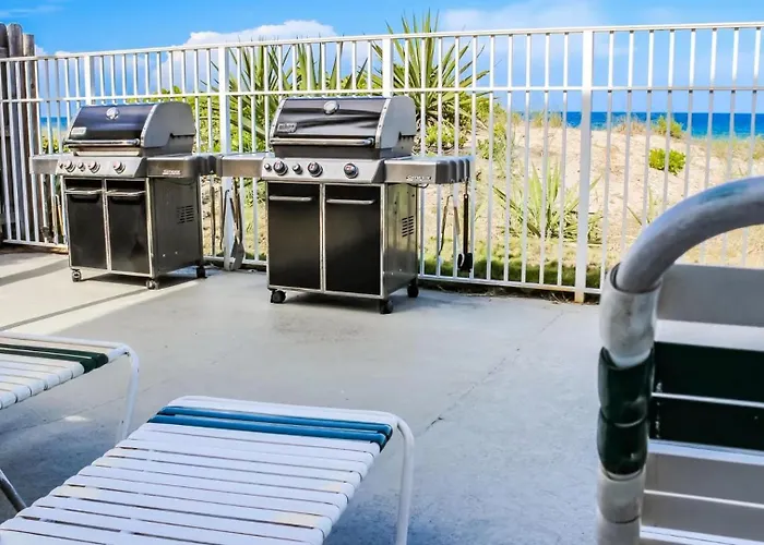 Berkshire Beach Club