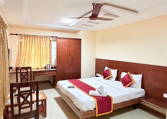 Golden Nights Rooms Kumaran Road - Near Railway Station Tirupur
