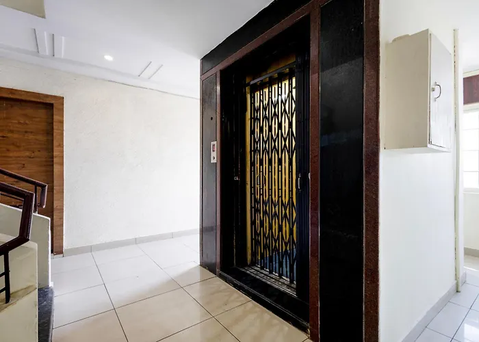 Hotel Aditya Grand Inn