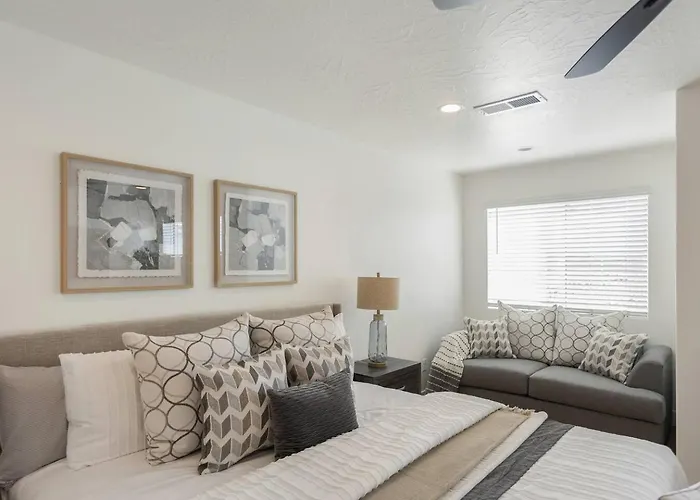Dog Friendly, Pool, Pickleball, Xbox - Close To Zion