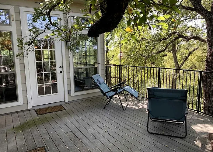 Peaceful Guadalupe River Retreat, Boerne, Texas