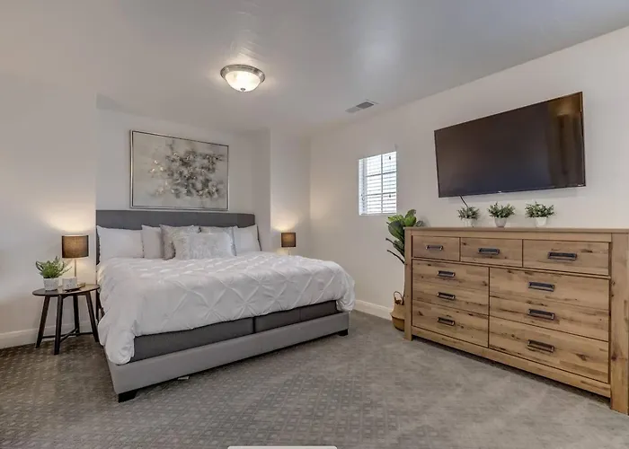Long Stays Welcome! Pet Friendly & Heated Pool