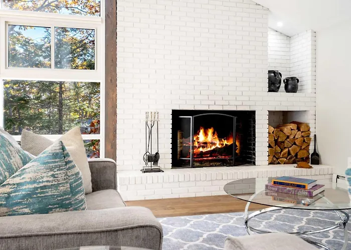 Ocean Avenue Retreat 4Bdr