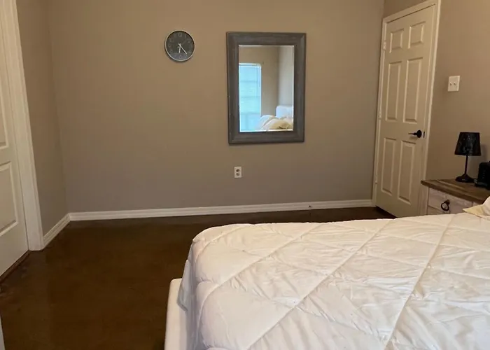 Cozy 3 Bedroom House Pets Welcome Large Yard Conway