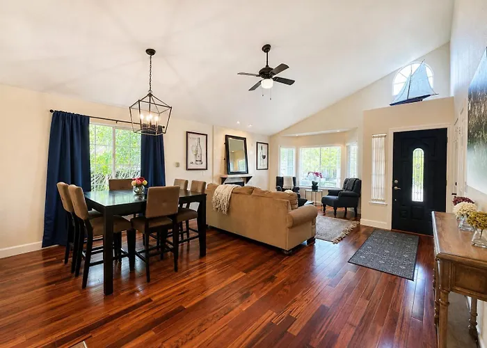 Outdoor Sonoma Escape With Hot Tub And Large Yard