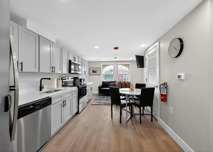 Bright And Stylish Fully Furnished Unit