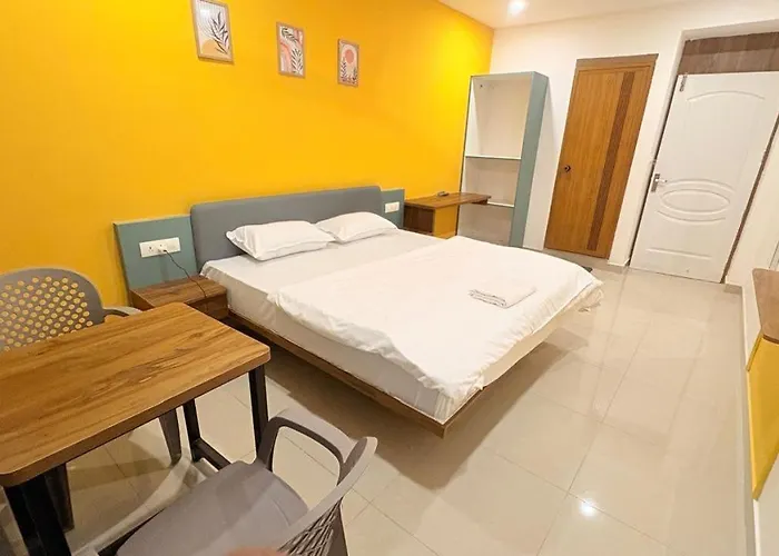 Cozy Rooms & Dormitory