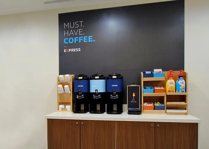 Holiday Inn Express Hotel And Suites Conroe By Ihg