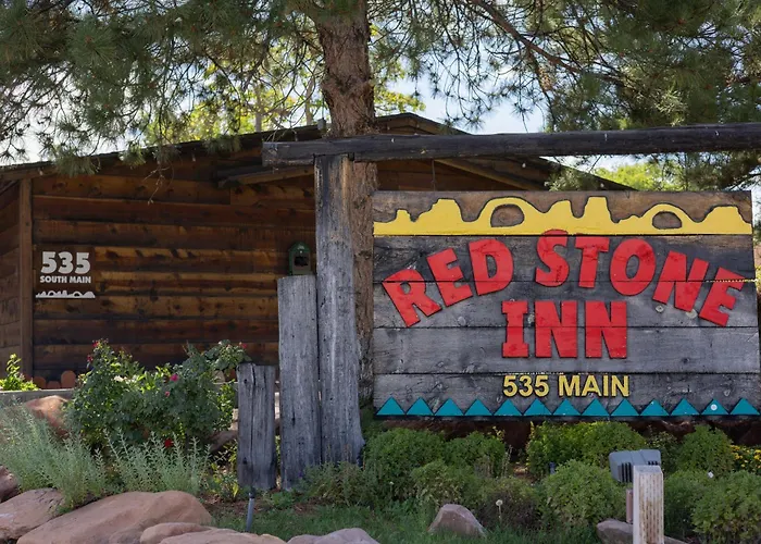 Red Stone Inn
