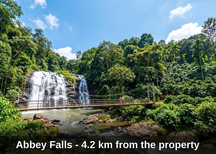 Super Collection O Madikeri City Center Near Ksrtc Bus Stand Coorg Formerly Hotel Ragsys