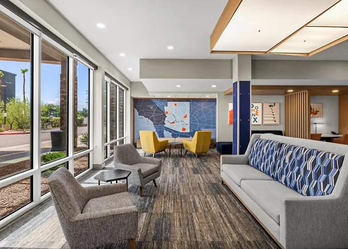 Holiday Inn Express & Suites Phoenix West - Tolleson By Ihg