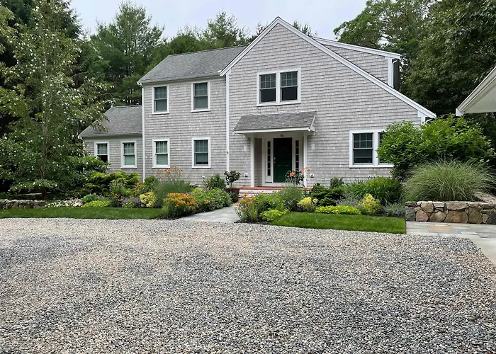 Perfectly Private Location W Deeded Beach Access
