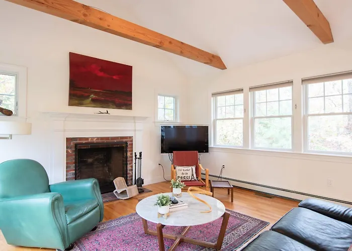 Perfectly Private Location W Deeded Beach Access