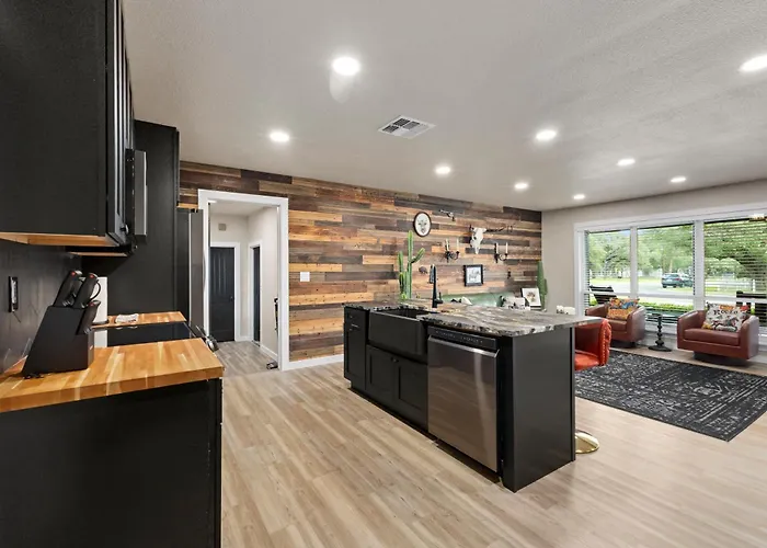 Boerne Birdie Ranch