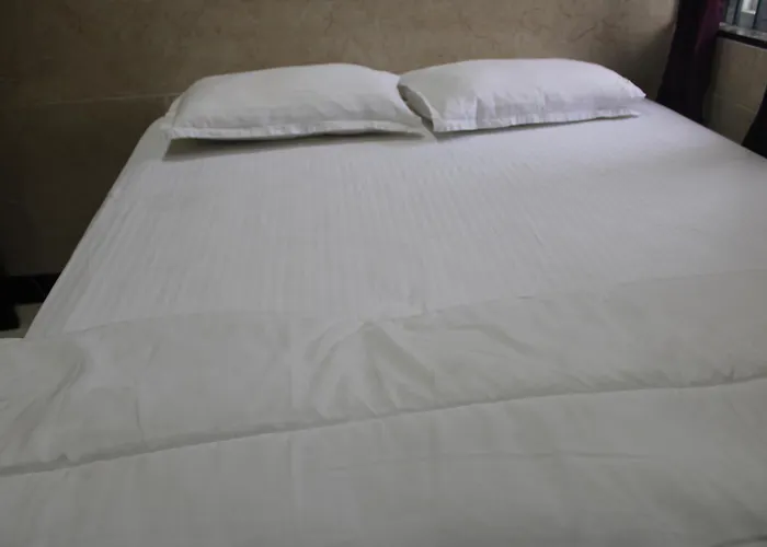 Srivari Lodge