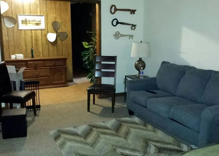 Rustic Family Cabin In Monroe County Near Little Rock, Arkansas