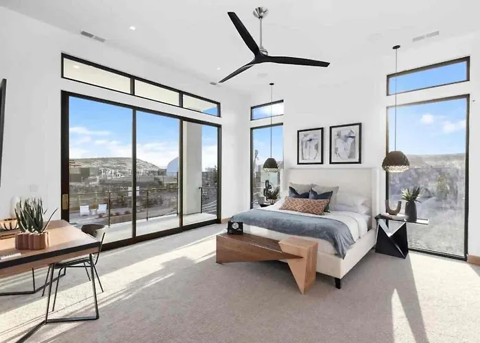 Extraordinary Mountain View House In Utah With Private Heated Pool Plus Slides And Hot Tub, Pickleball Court, Firepit, Game Room & Golf Putting Green