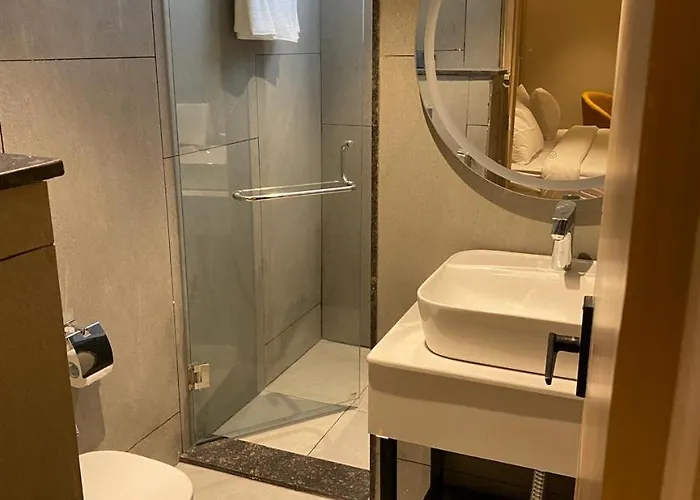 Z Suites And Studios